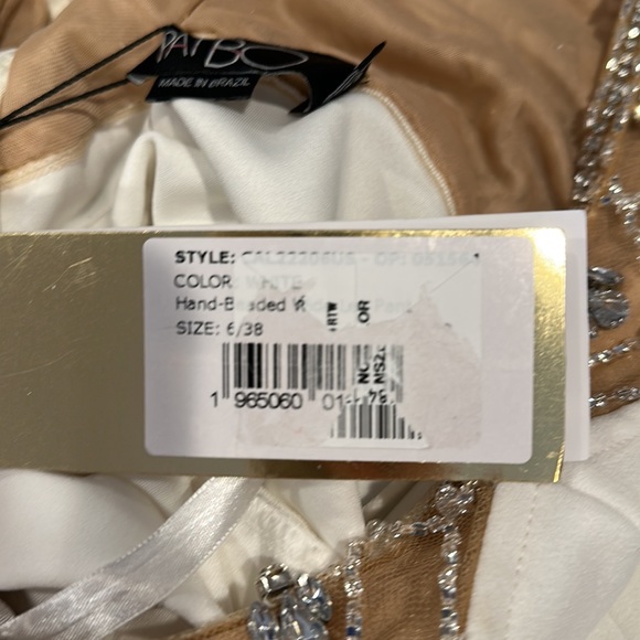 RUNWAY Fall/Winter ‘22 Pat Bo Hand Beaded Wide Leg Pants - Picture 14 of 15